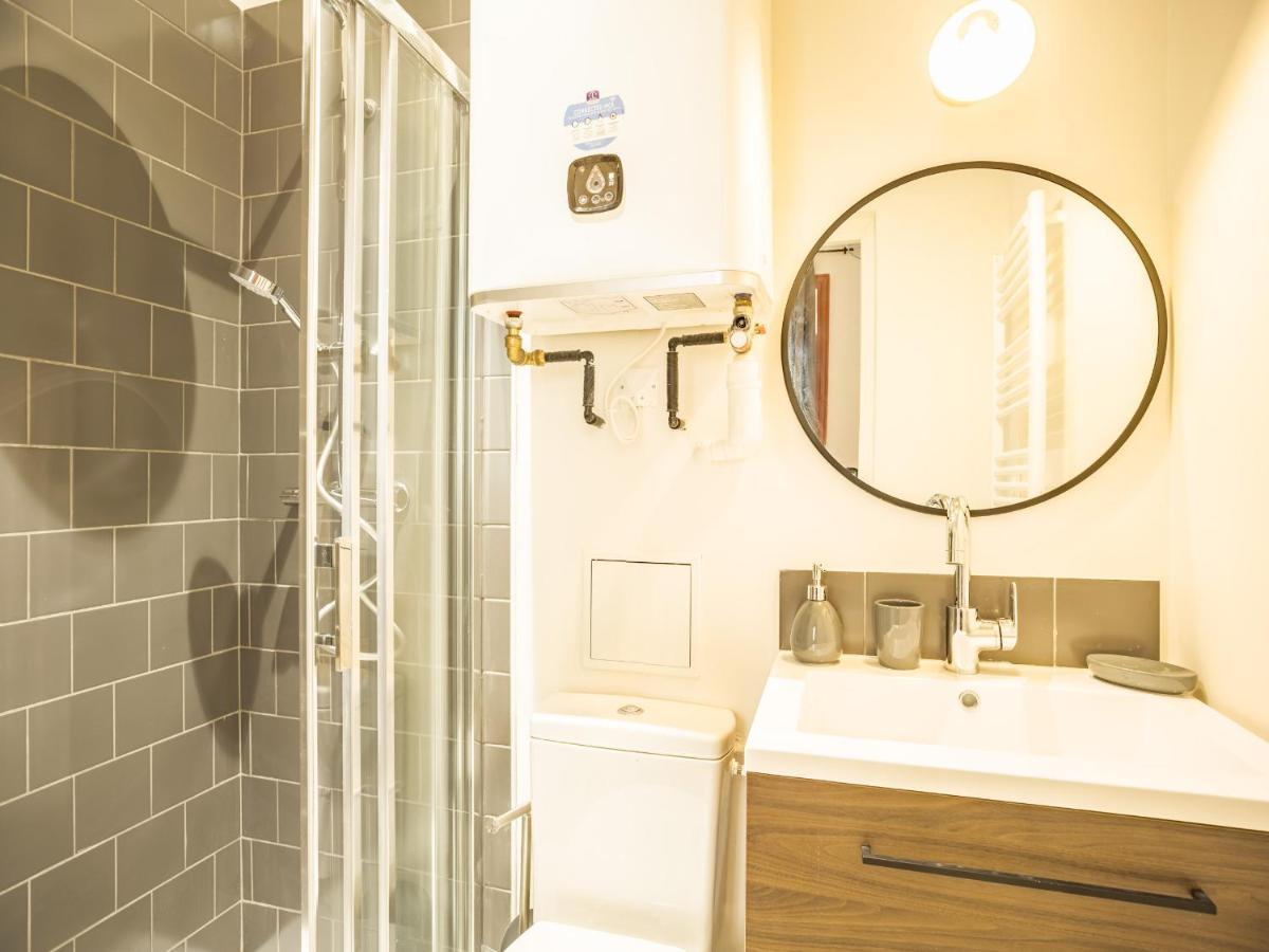 Ateliers Begand Studio 3 - Proximite Gare - Parking Offert Apartamento Troyes Exterior foto